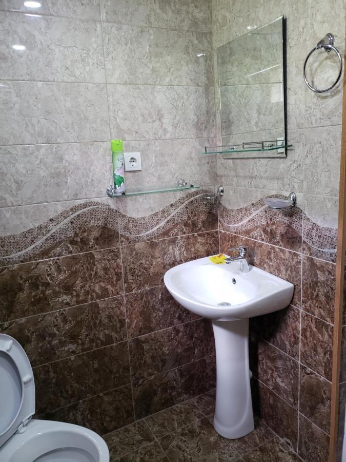 Guest House Nanu Mestia Bagian luar foto
