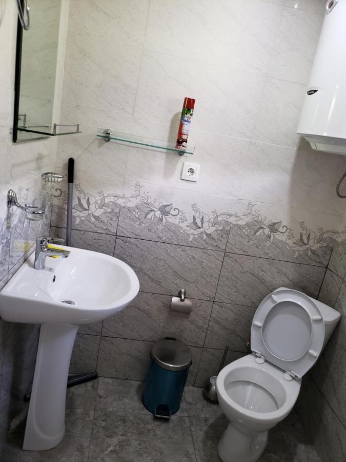Guest House Nanu Mestia Bagian luar foto